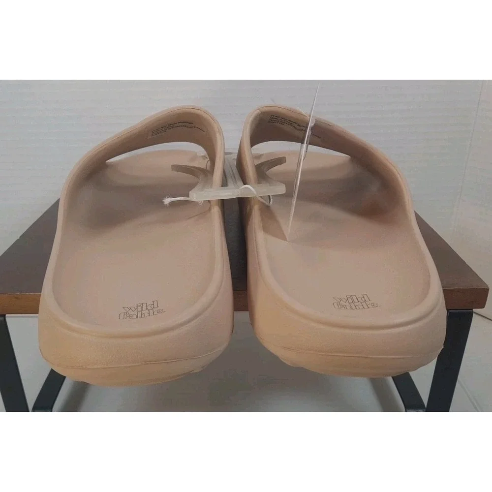 Wild Fable Slides Sandals Women Size 11 Or Mens Size 9.5 Ran Robbie Slip On Pool